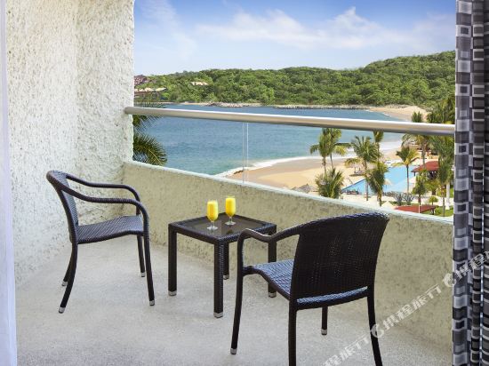 Dreams Huatulco Resort & Spa - All Inclusive - Tap to explore photos
