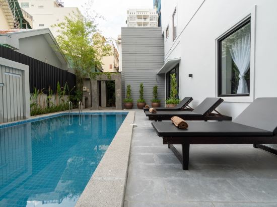 The Heli Boutique Hotel - Tap to explore photos