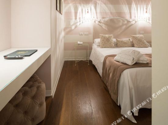Mediterraneo Emotional Hotel & SPA - Tap to explore photos