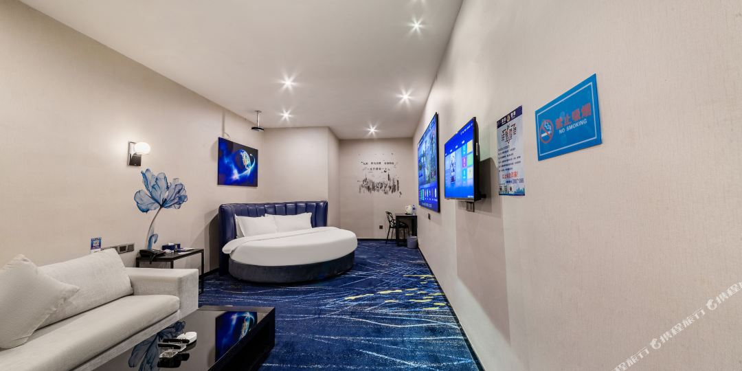 深圳左创星球酒店(布吉老街店)