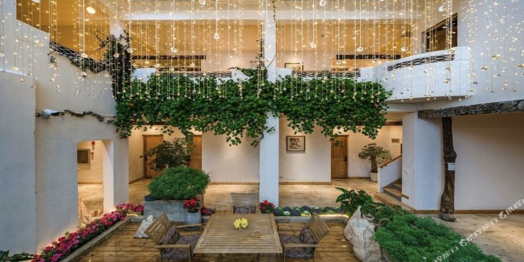 丽江雪山美舍设计师民宿酒店