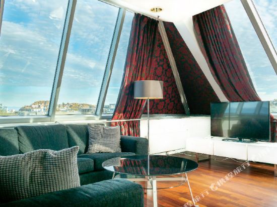 Home Hotel Grand Olav - Tap to explore photos