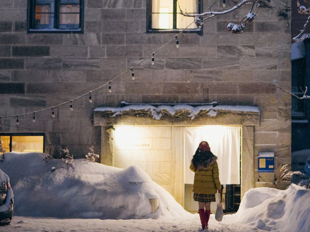 Cafe Bar & Inn - Stone and Iron