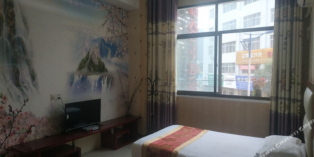 多怡舍小旅馆