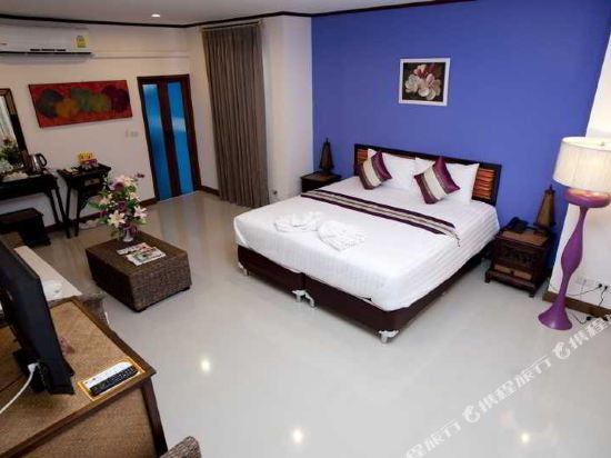 Ploykhumthong Boutique Resort - Tap to explore photos