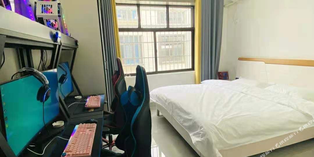 原阳瀞渡·木剑电竞馆酒店