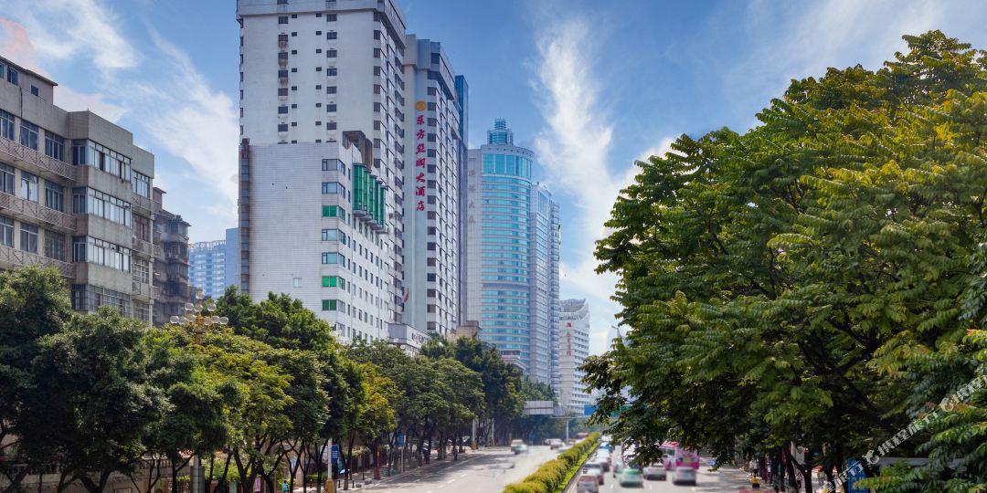 东方丝绸大洒店