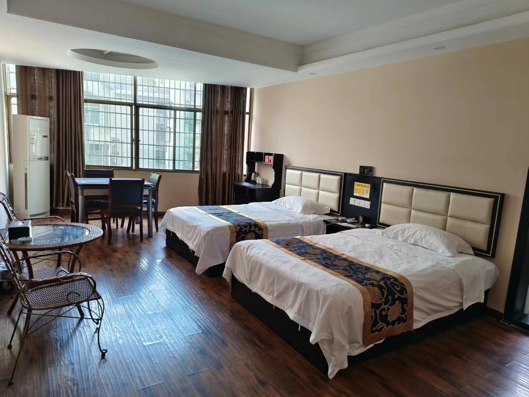 1985 Fengshang Hotel