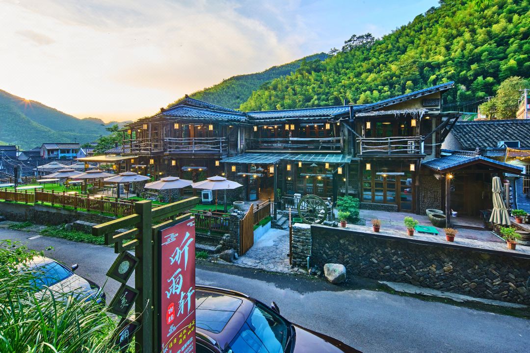 Yuyao Tingyuxuan Chinese Inn