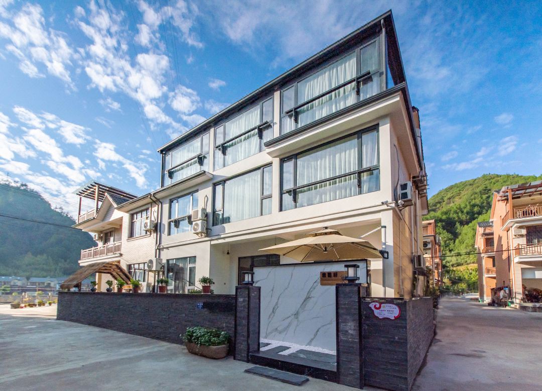 Hangzhou qingya xuan homestay