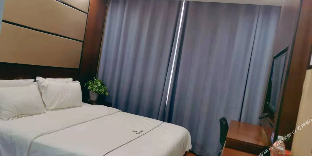盐都大酒店(方城第七小学交警大队店)