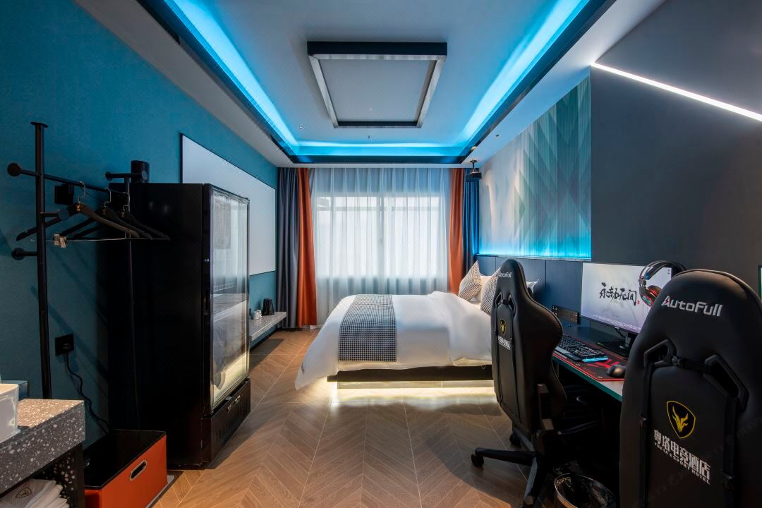 FX X E-sports Hotel