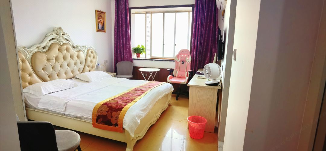Mengzhilan Homestay (Three Gorges Square High Speed Railway Station)