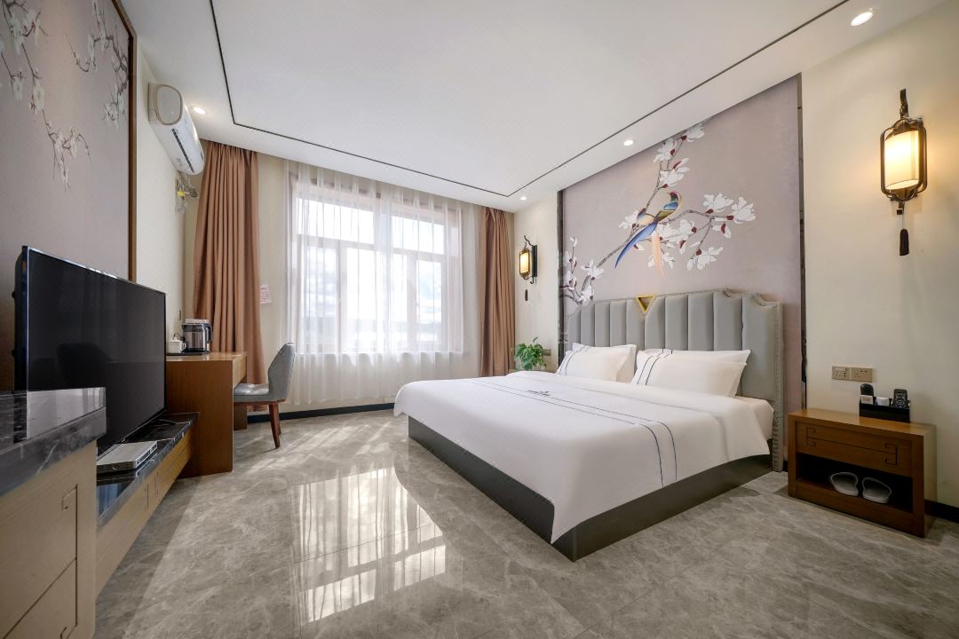 Jingpo Lake Na Shan Na Lake Resort Hotel