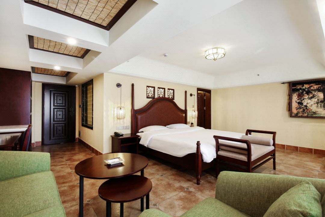 Boshe Shabao Homestay (Guiyang High-Speed North Railway Station Dream City)