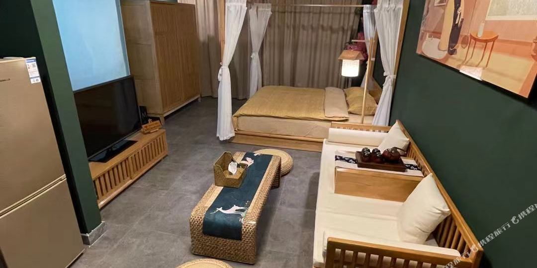 紫百合民宿
