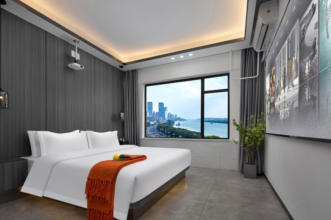 Yishe River View Homestay (Changsha Wu Yi Square IFS)