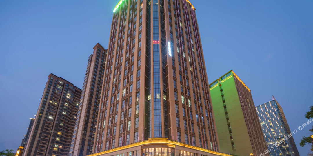 格林豪泰智远酒店(昆明吾悦广场华府店)