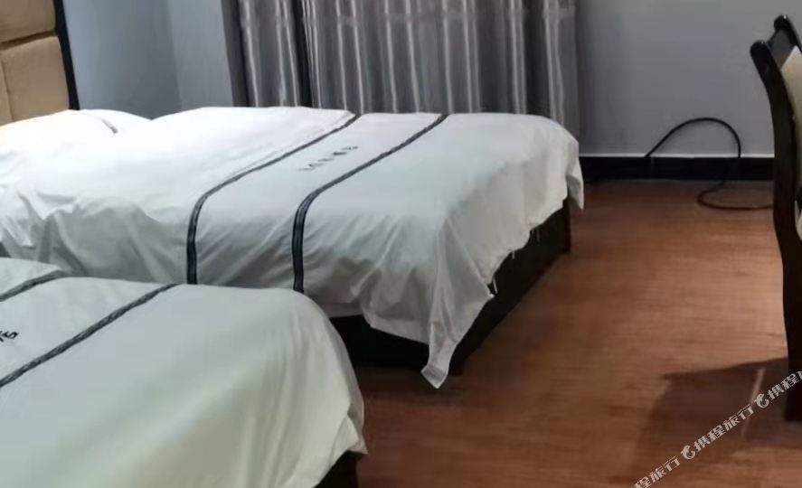 皇朝商务大酒(兴隆路店)