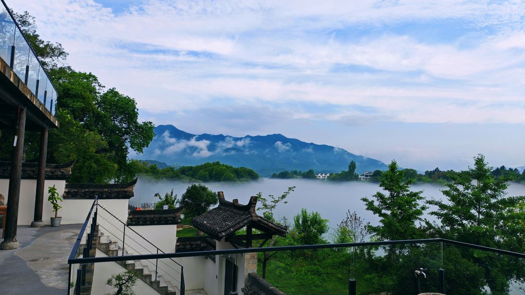 Xijiangyue · Taohua Tan Riverside Boutique Homestay