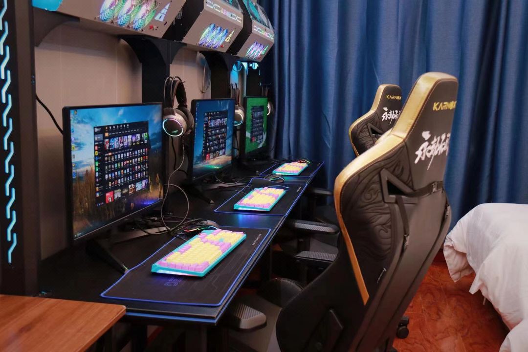 E-sports Apartment