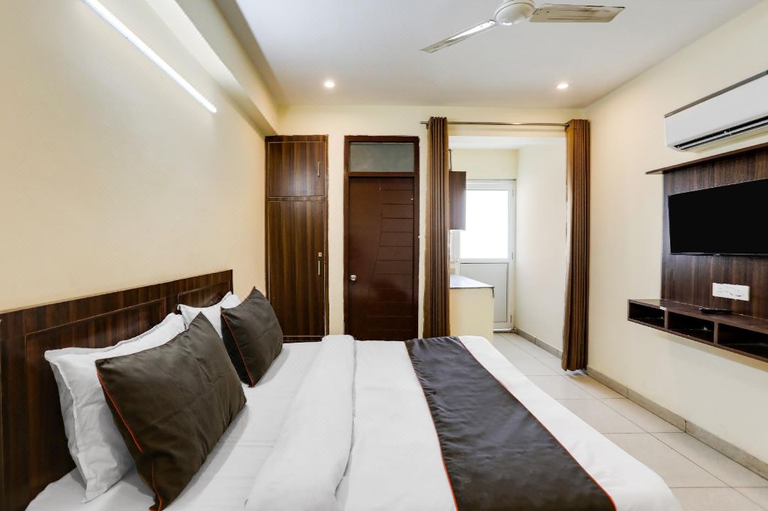 Collection O Hotel Mid Town