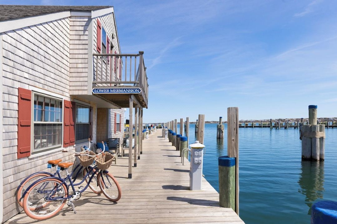 The Cottages & Lofts