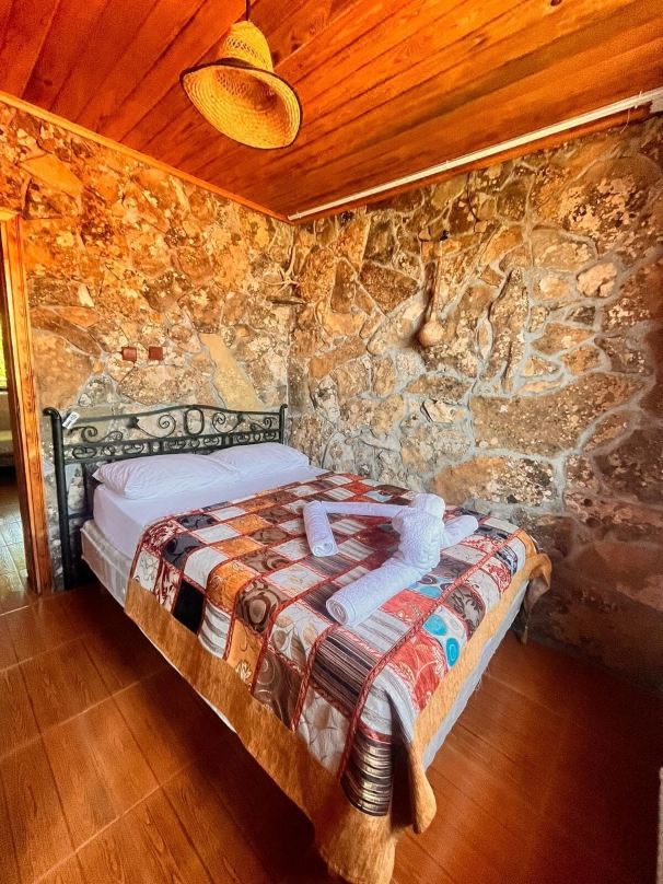 Uysallar Koy Evi