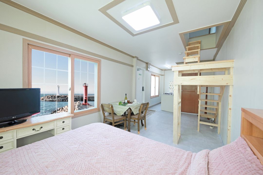 Pohang Lighthouse Pension
