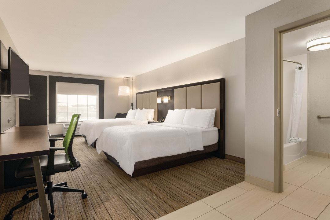 Holiday Inn Express & Suites Lawton-Fort Sill
