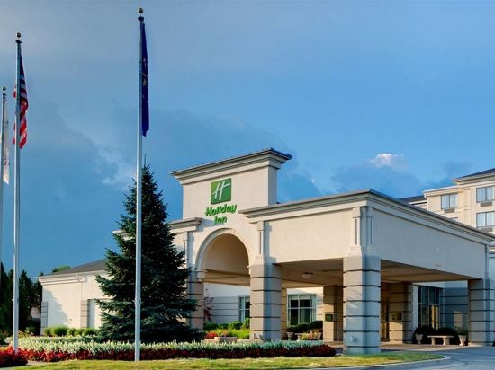 Holiday Inn Indianapolis North-Carmel - Tap to explore photos