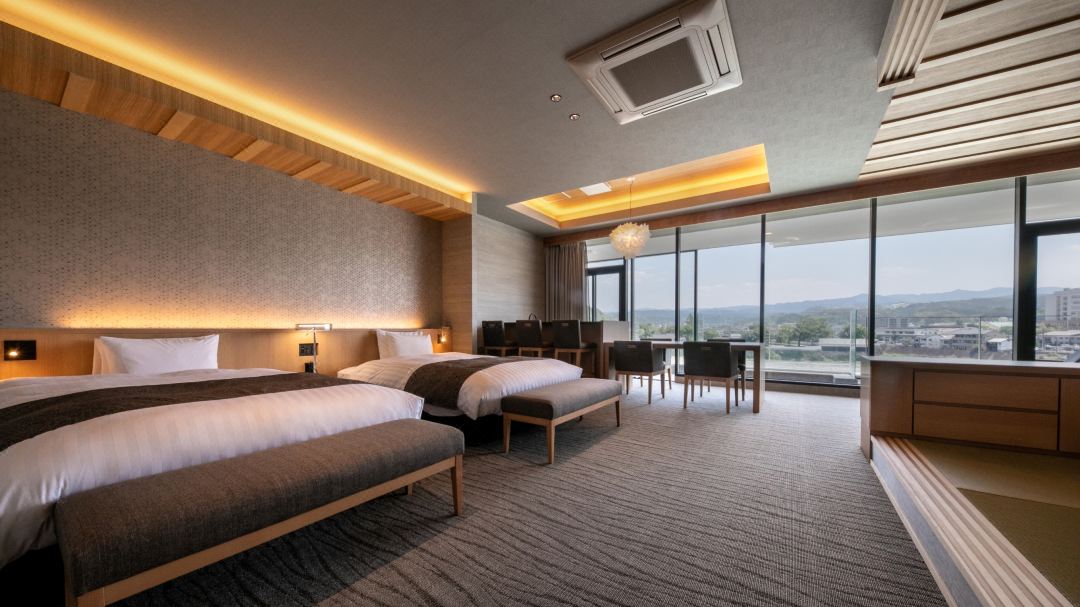 ฮิโตโยชิ ฮอตสปริงนาเบีย