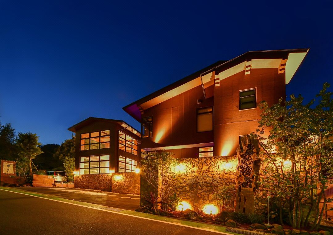 ฮาโกเนะ ไอรุ