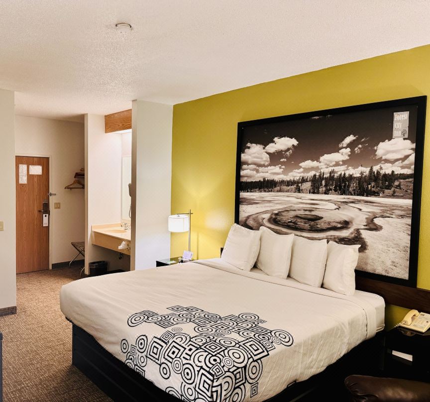 Forest City Inn