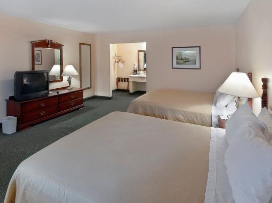 Best Western Sunday House Inn - Tap to explore photos