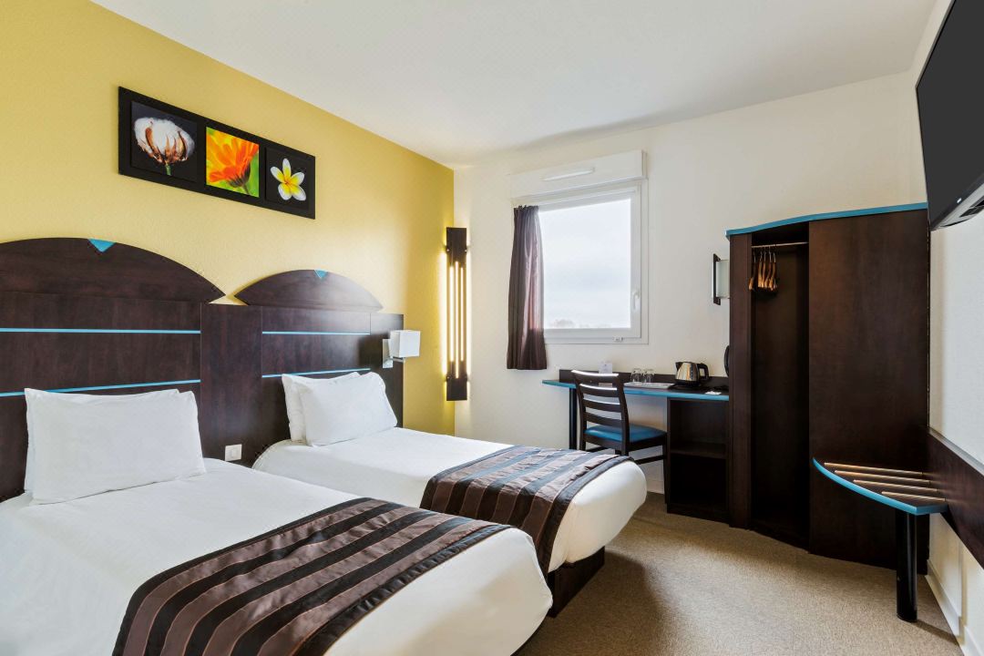 Sure Hotel by Best Western St-Amand-Les-Eaux