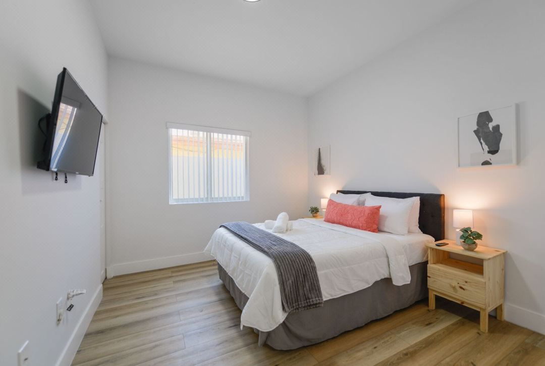 Charming Apt Near to Stadium LoanDepot Park