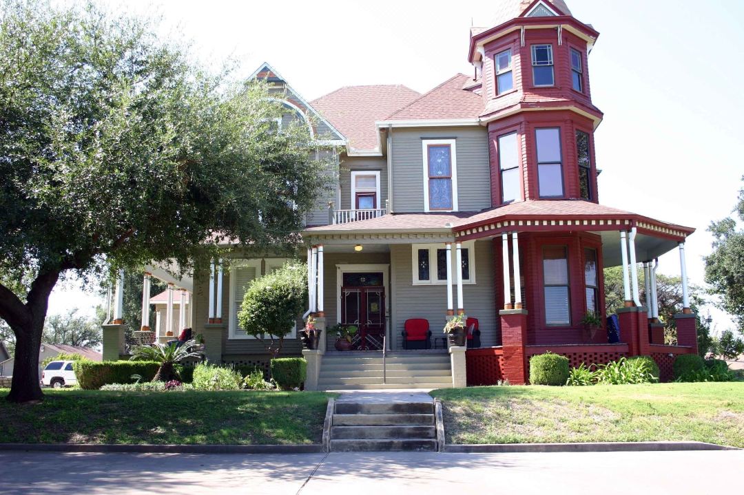 Angels Nest Bed and Breakfast