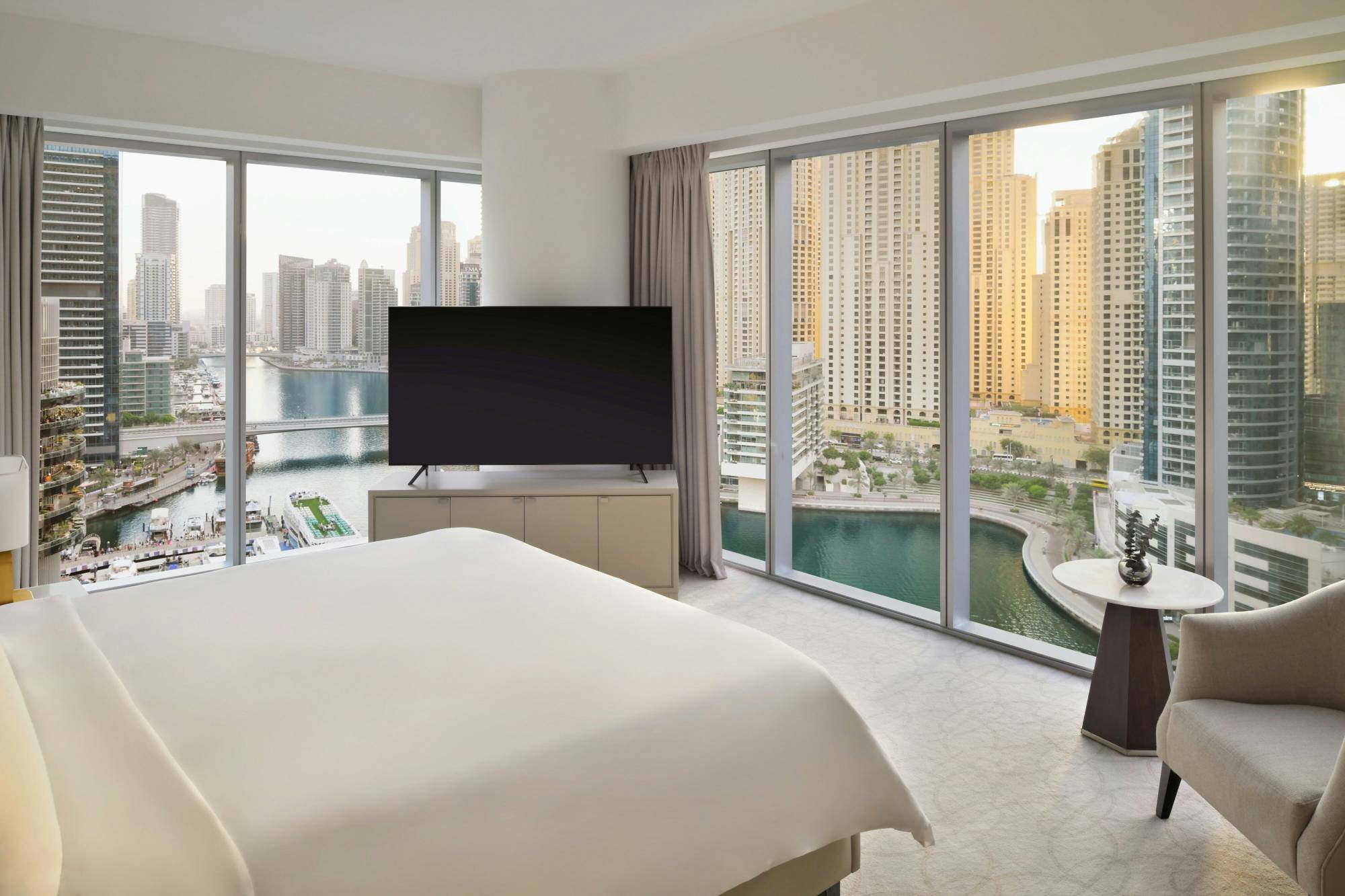 JW Marriott Hotel Marina