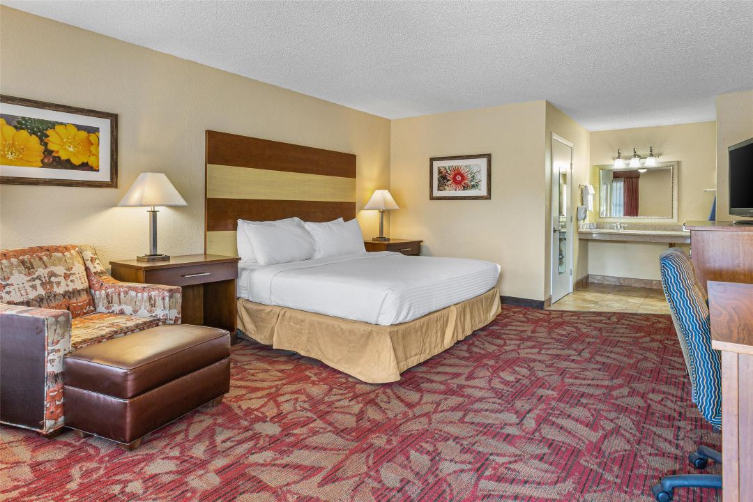 Best Western Pine Springs Inn