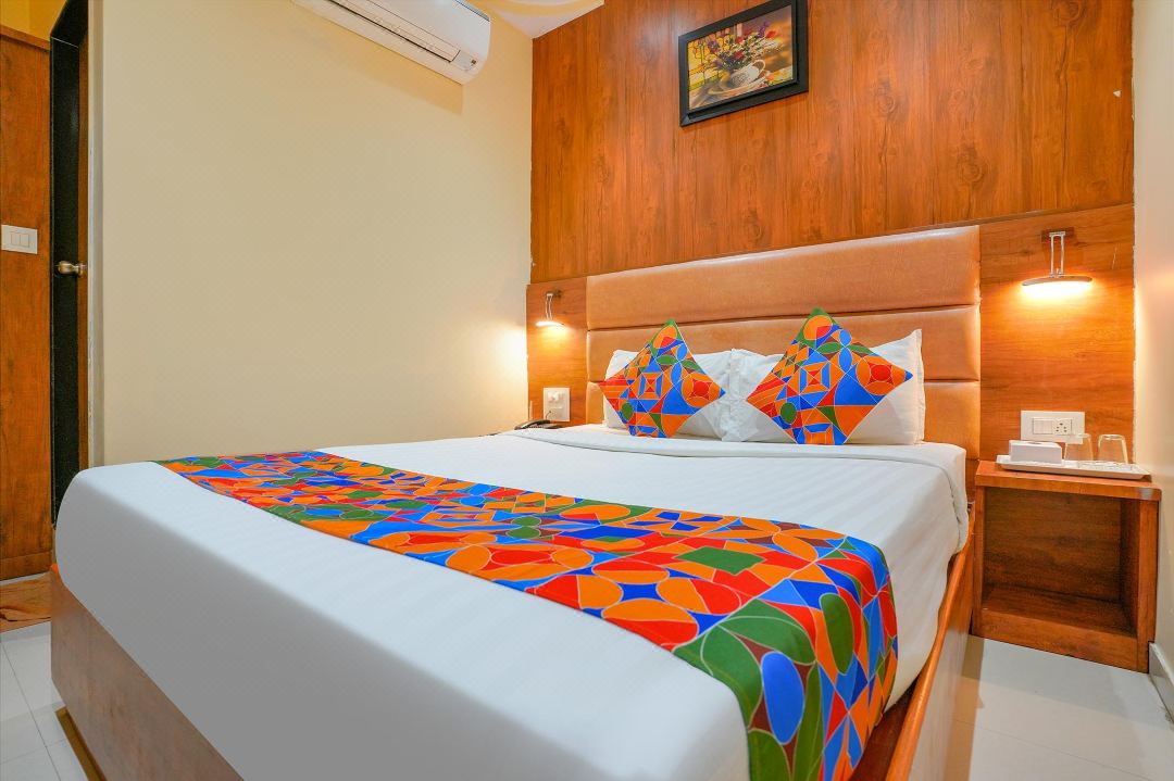 FabExpress Colaba Grand