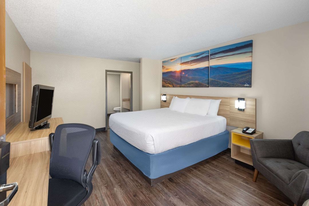 Days Inn by Wyndham Oak Grove/Ft. Campbell