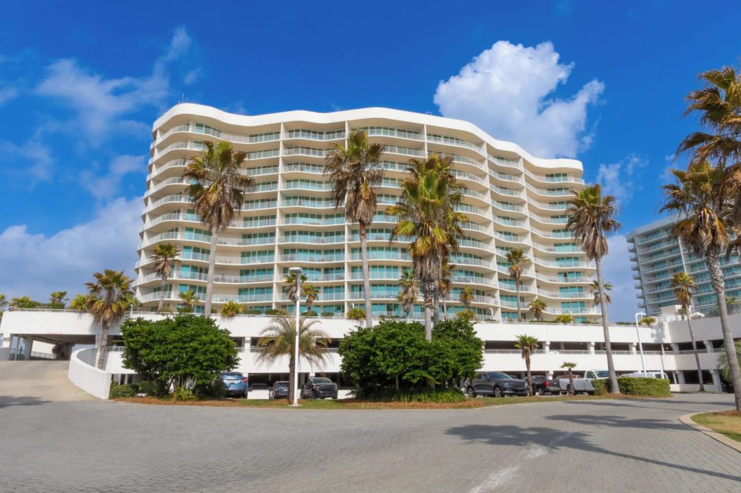 Caribe Resort by Hosteeva