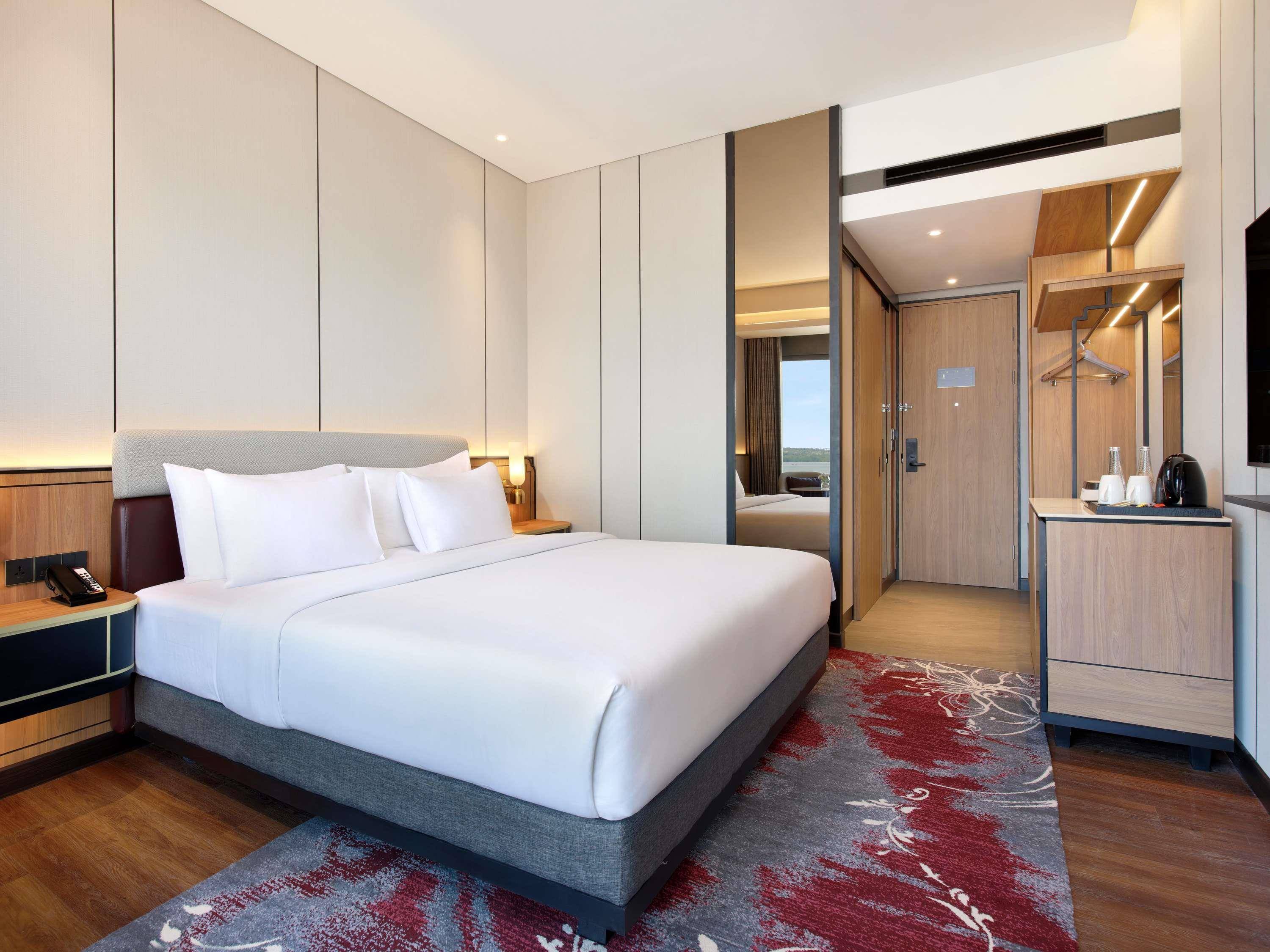 Grand Mercure Batam Centre