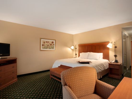 Hampton Inn by Hilton Canon City - Tap to explore photos