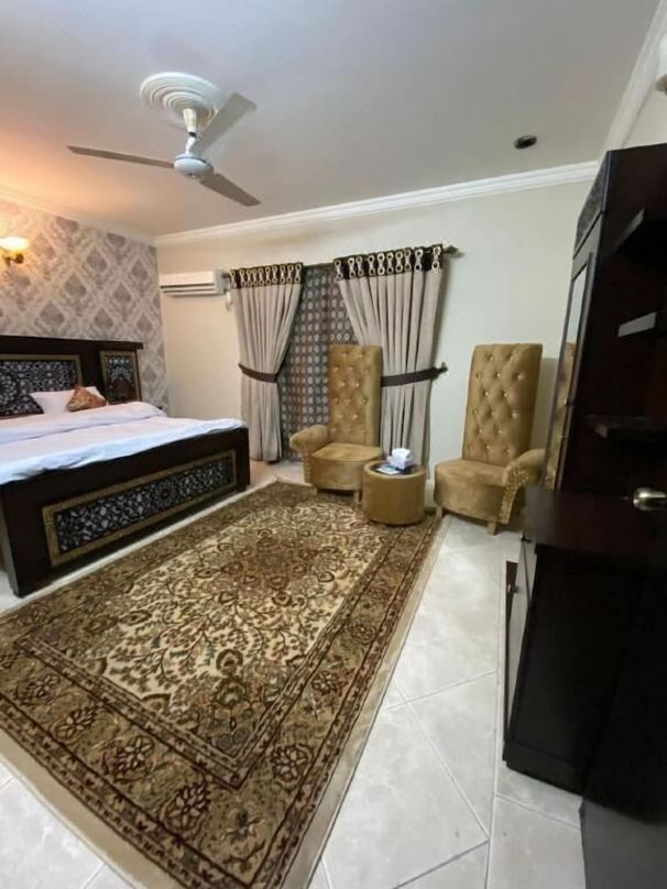 Hospitality Experts