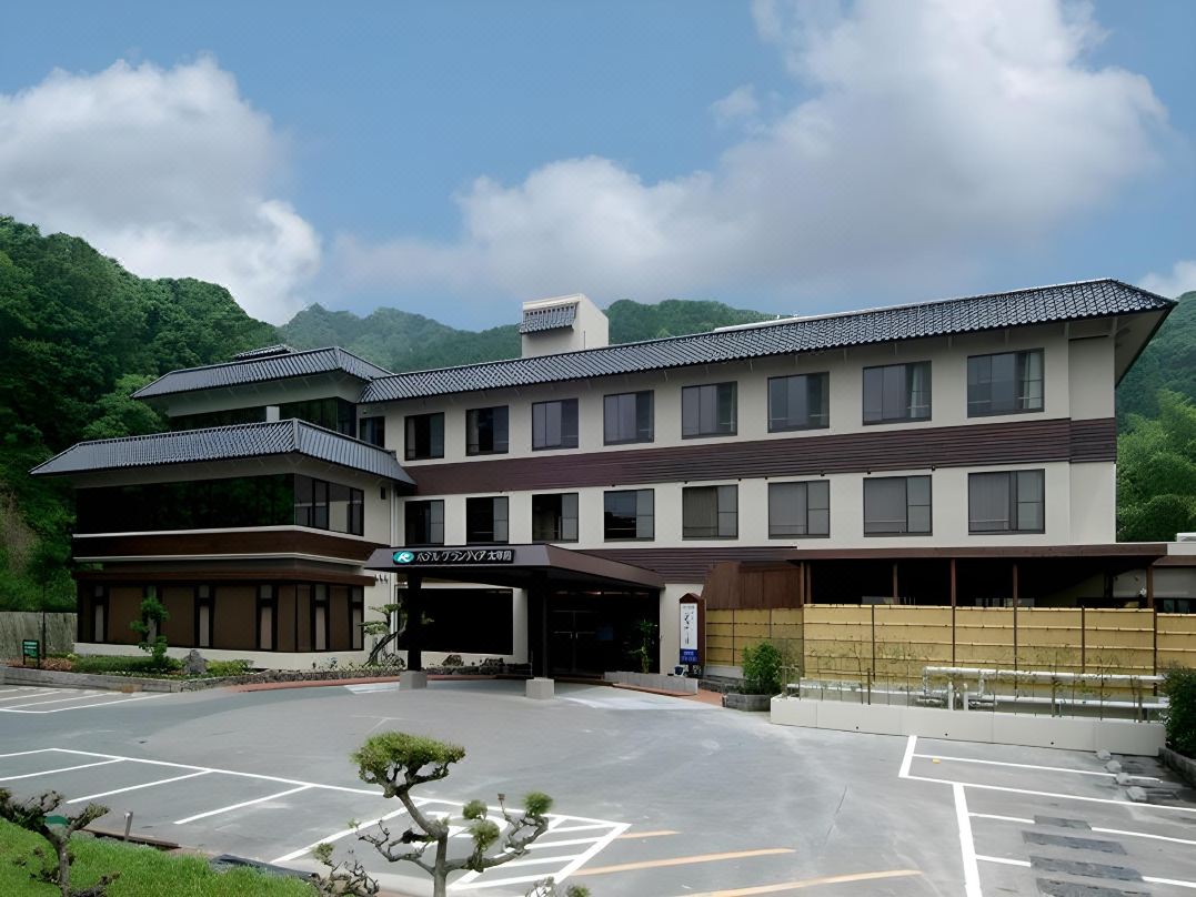 露櫻GRANTIA太宰府店