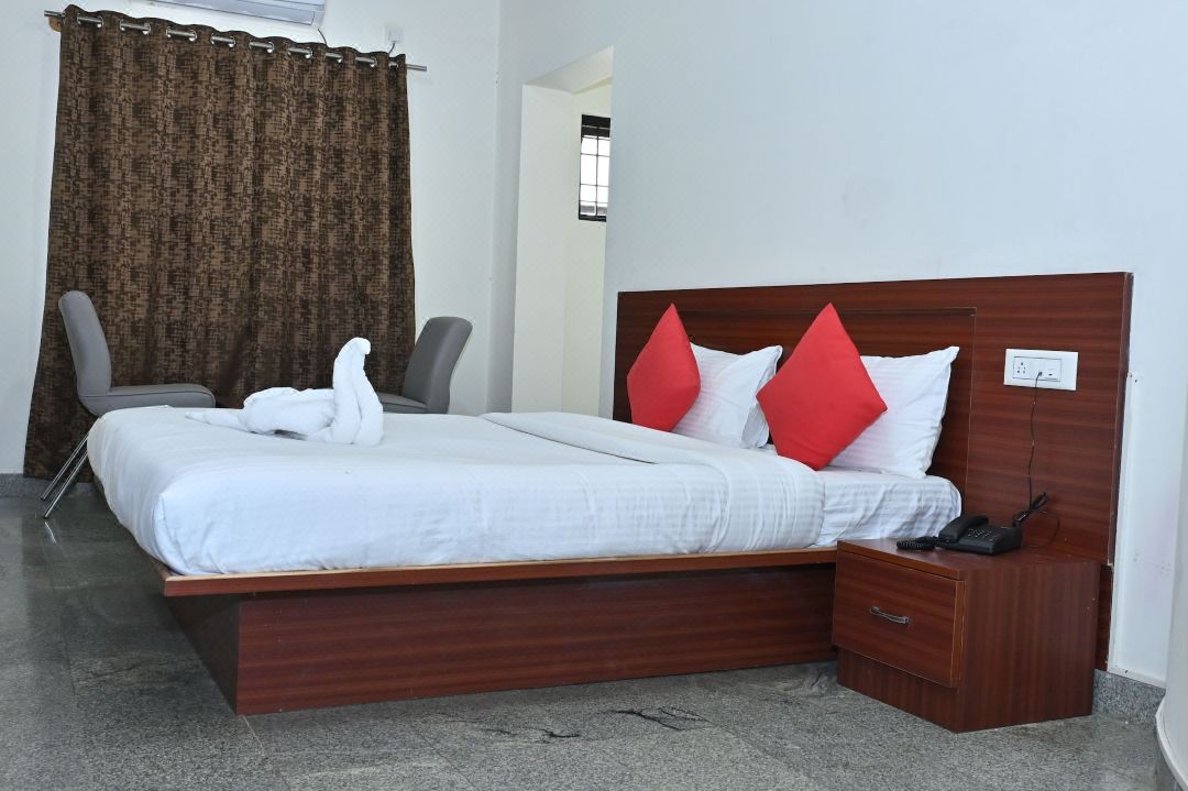 Heritage Inn
