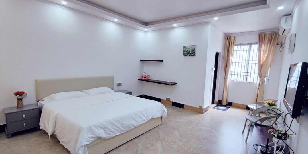 银泉农庄乡里民宿(海银公路分店)