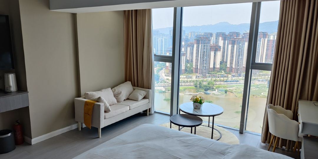 归来居投影自助民宿(临港新天地店)